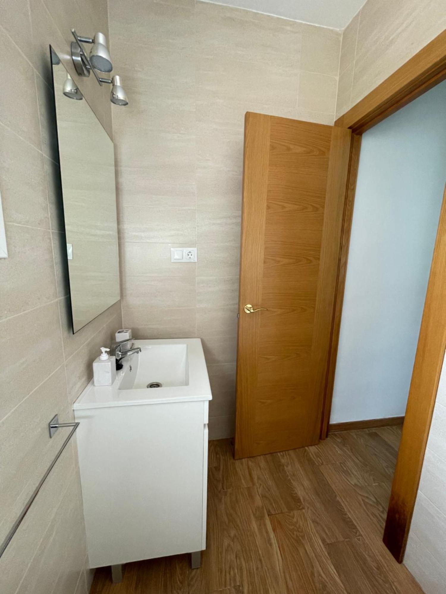 Encantador Apartamento-centrico-con Amplio Jardin